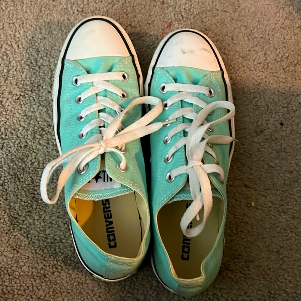 Converse Teal Allstar low tops. M6/W8.